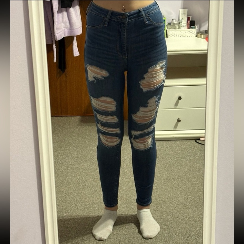 Hollister Ultra High-Rise Medium Wash Ripped Skinny Jeans